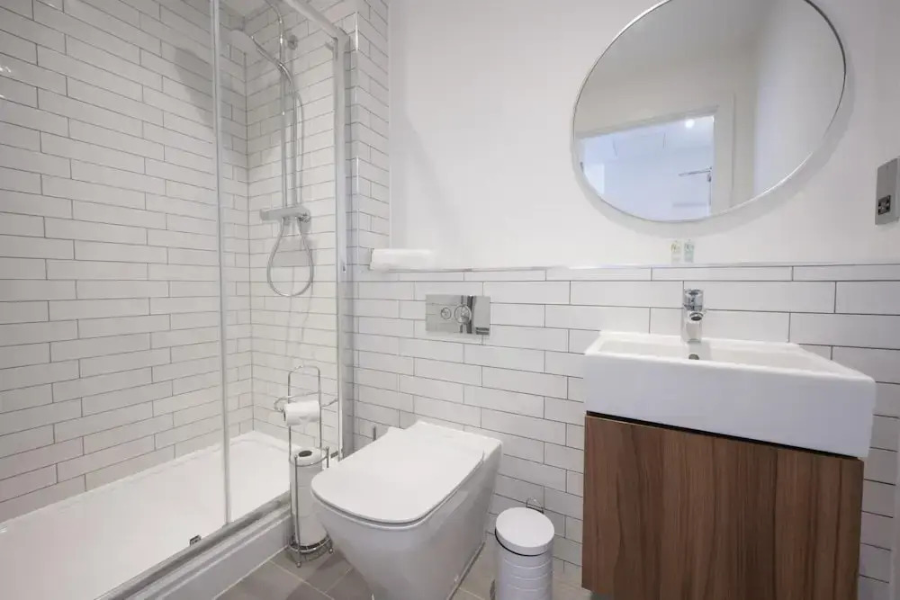 Seven Living Ashford - Luxury Studio Apartment