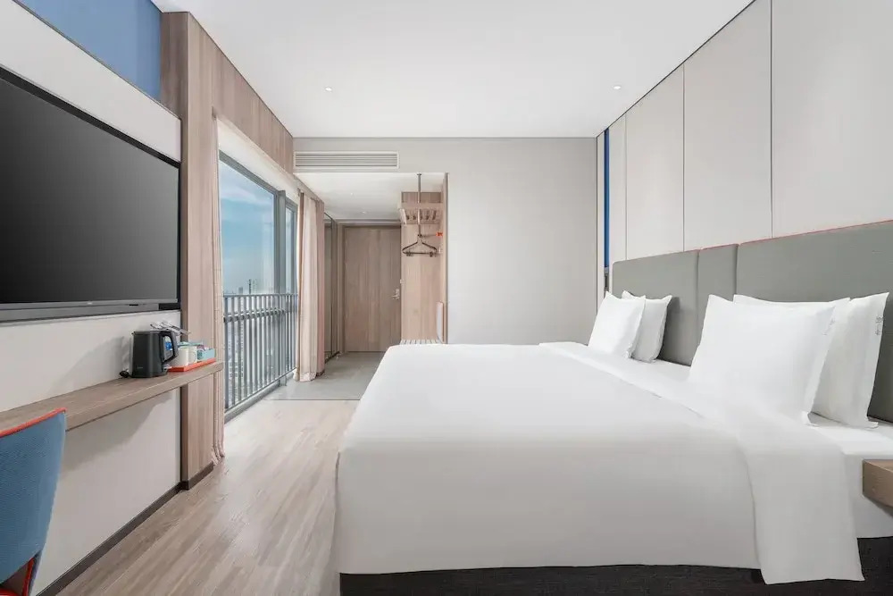Holiday Inn Express Guangzhou Panyu Dashi by IHG