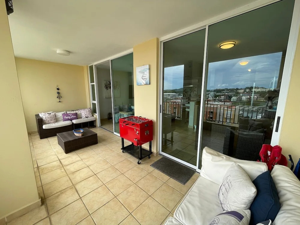 608 Ocean & Marina Views 3 Bed 2 Bath