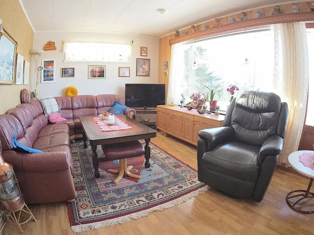 6 Person Holiday Home in Svensby