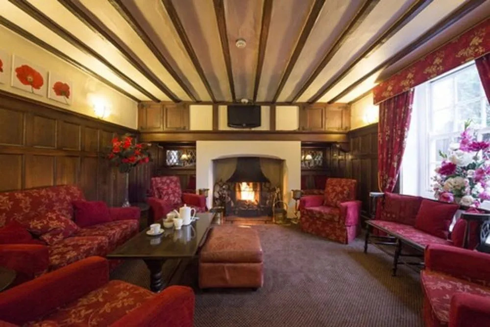 Newtown House Hotel