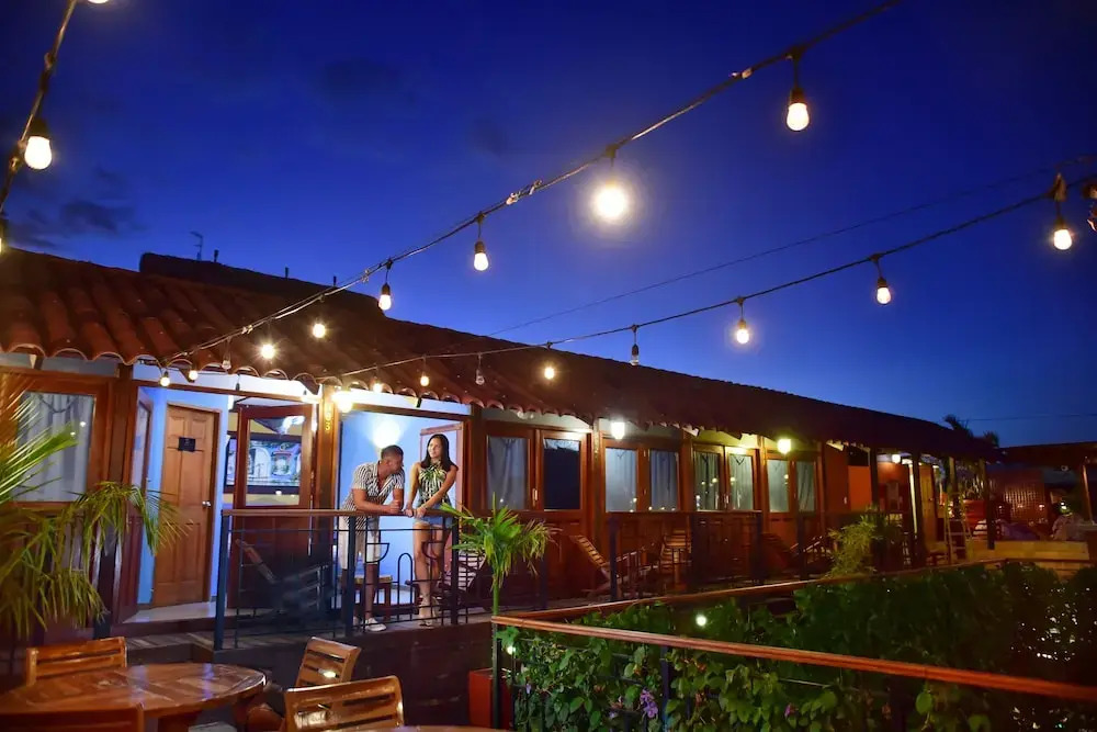 La Brisa Loca Hostel