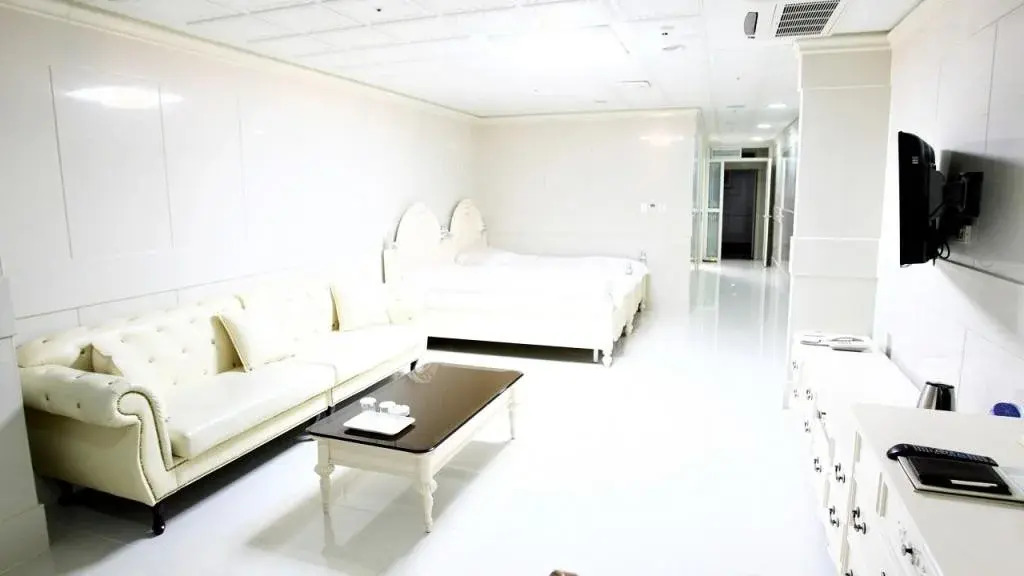 Donghae Boyang Hot Spring Convention Hotel