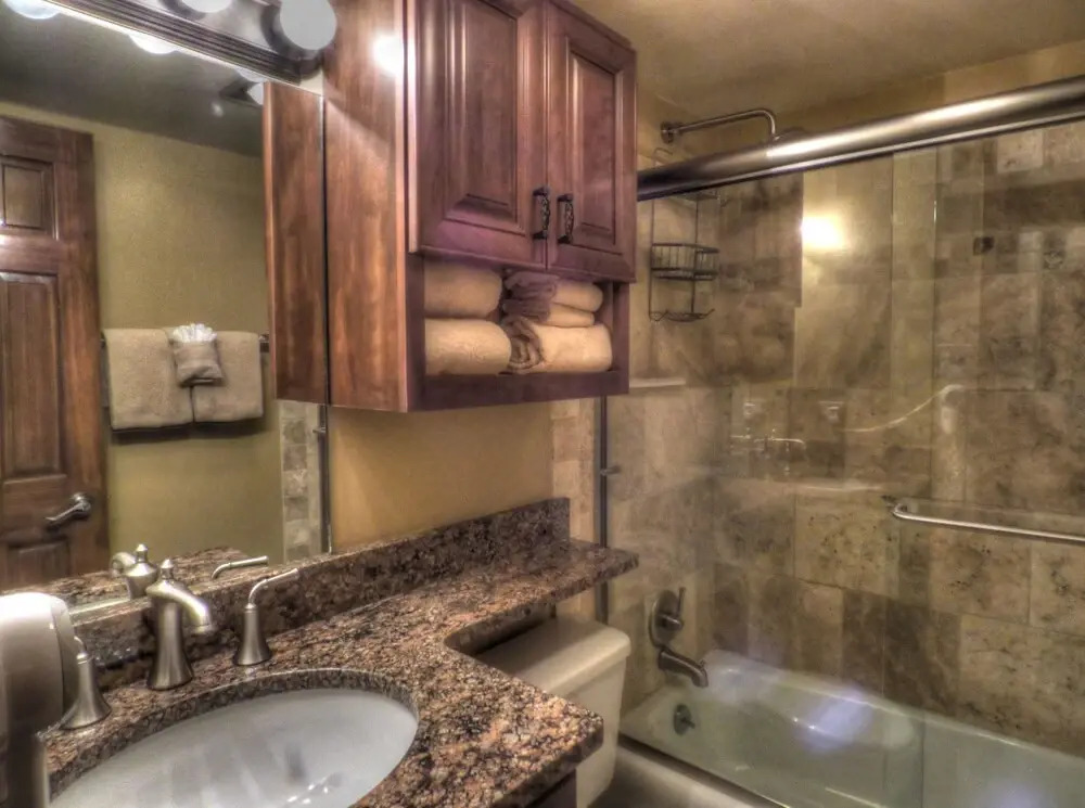 Lift Tickets Shuttle & Hottub, Pool, Near Ski Mountain Area