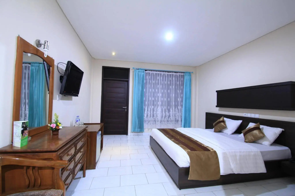 Bakung Beach Resort