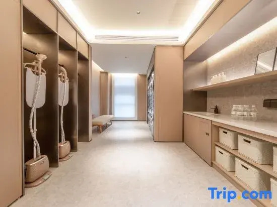 JI Hotel (Jianhu County Government Baolong Plaza)