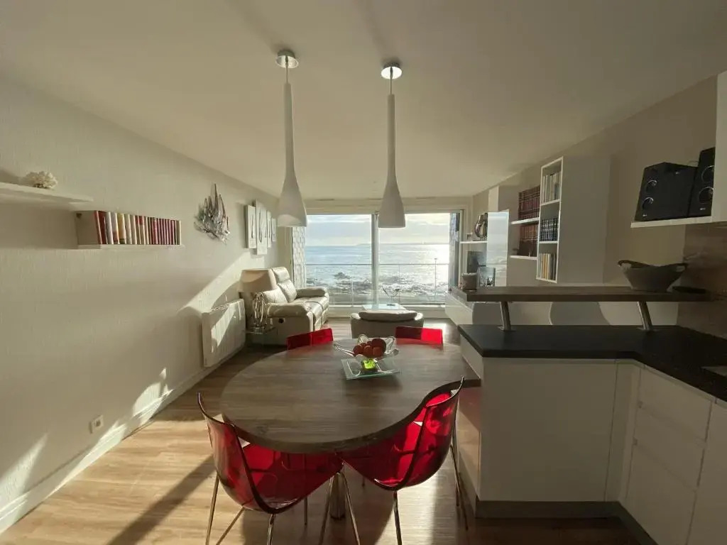 Appartement Ploemeur, 3 pièces, 5 personnes - FR-1-349-90