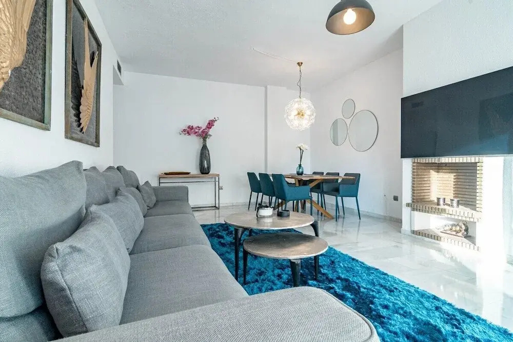 Rg312 - Great 2 Bed Apt, Close to Puerto Banus