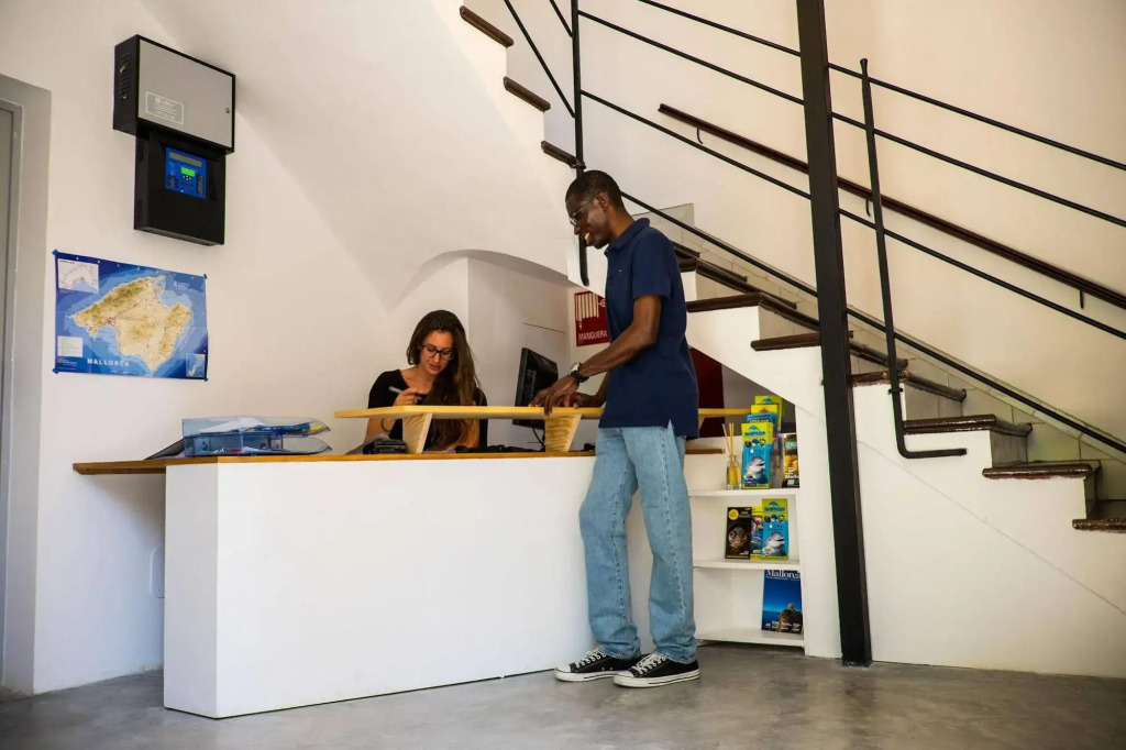 Urban Hostel Palma - Albergue Juvenil - Youth Hostel