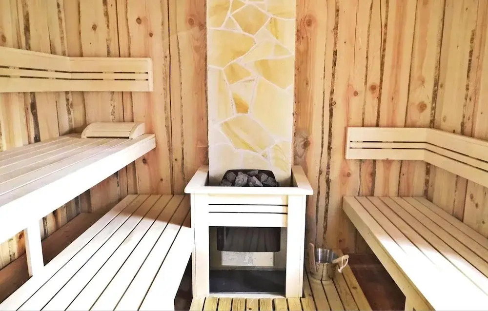 Nice Home In Cadenberge With Sauna