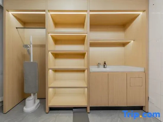 Home Inn Xinchang Jiangbin Middle Road