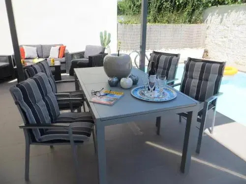 Villa Eivissa Ciudad Quesada by Villas&You