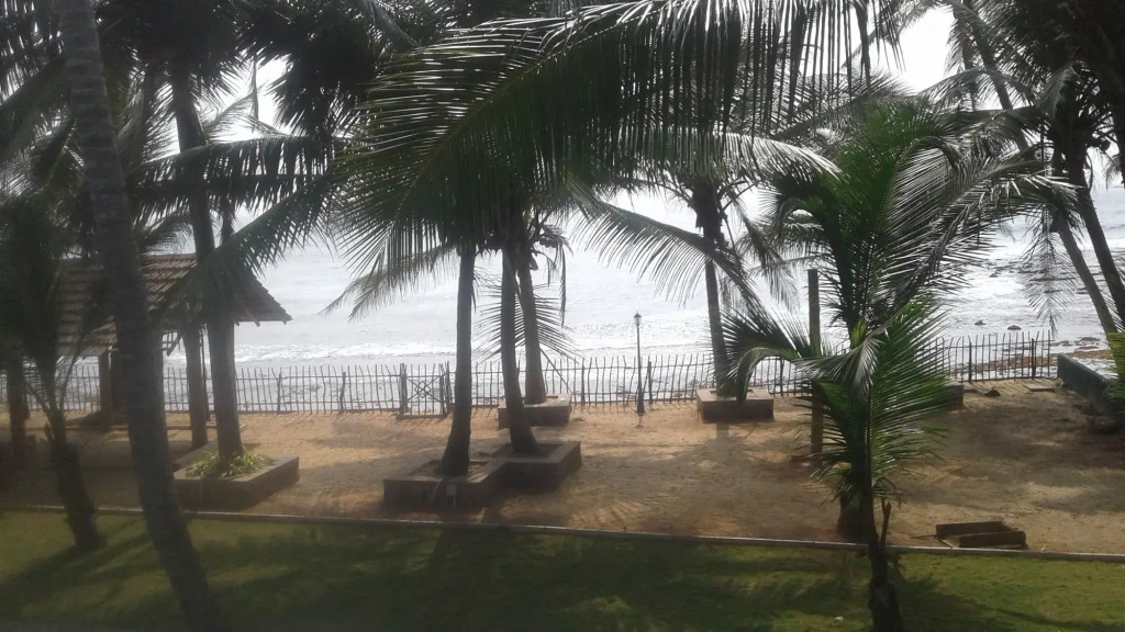 Hikka Sands & SPA