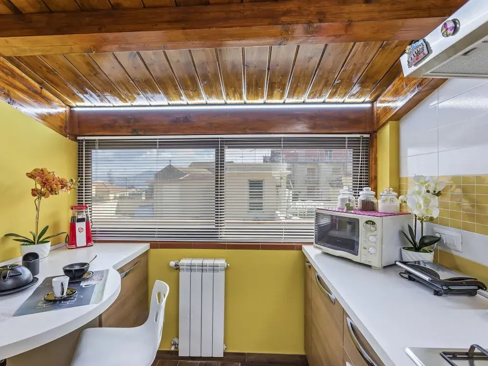 Engaging Apartment in Messina With Balcony