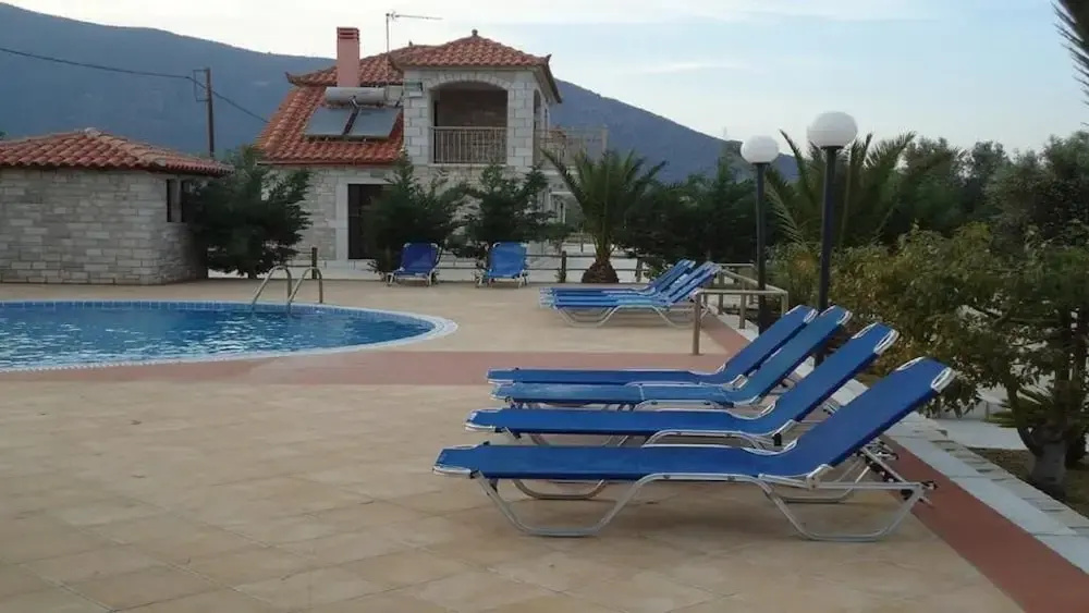 Glyfada Villas ||