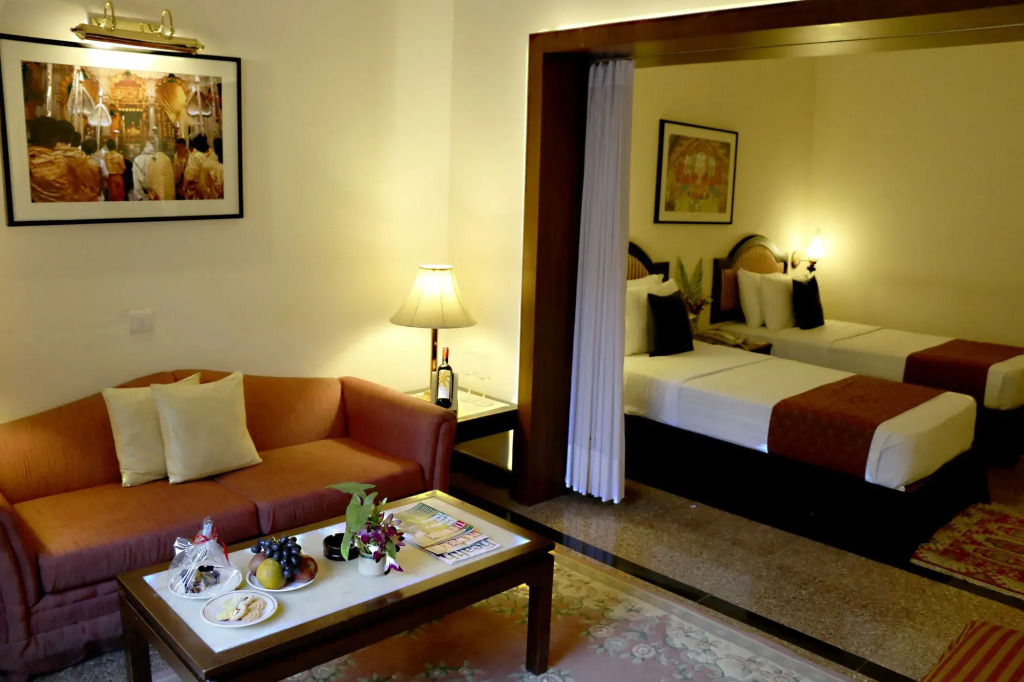 Hotel Clarks Varanasi Limited