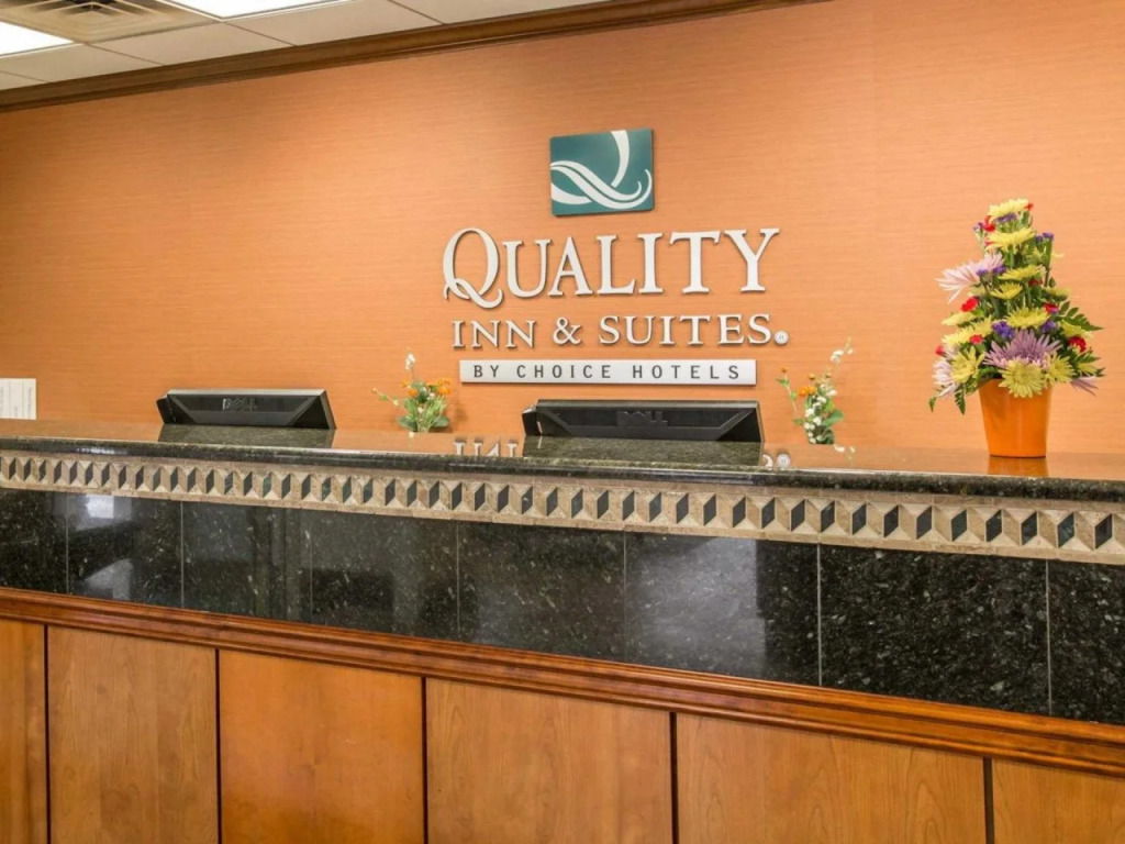 Quality Inn & Suites Biltmore East