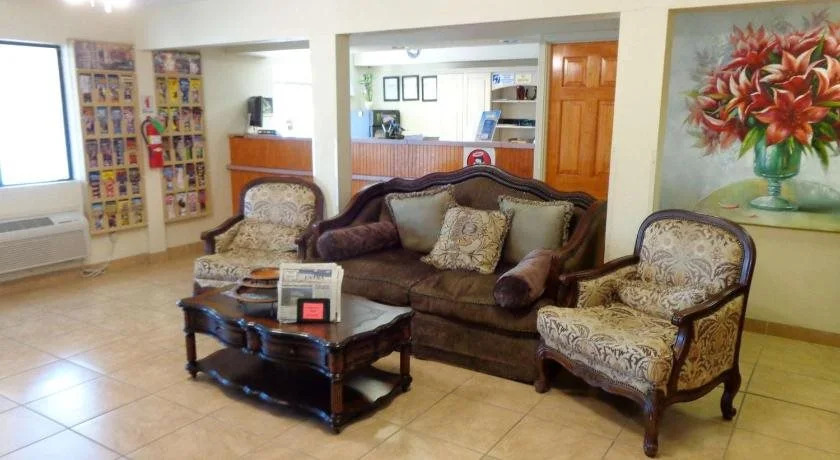 Motel 6-Saint Robert, MO
