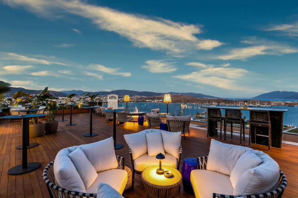 Отель The Norm Le Chic Bodrum