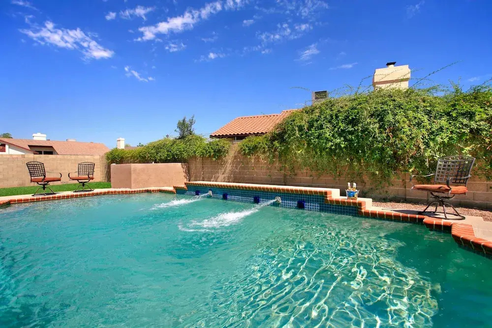 Backyard Playground! Golf Sport Court & Hot Tub!