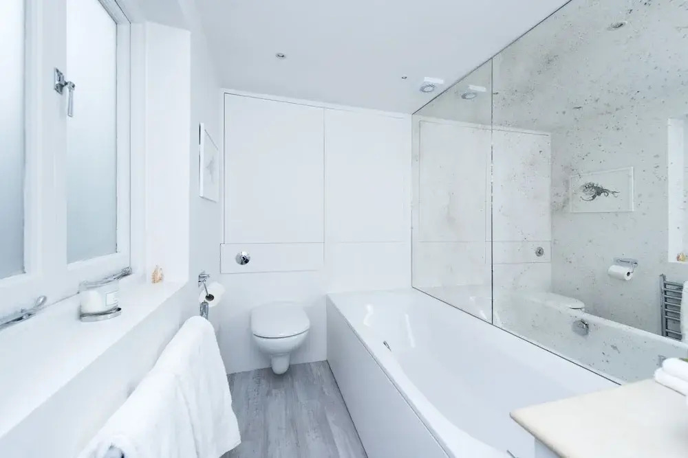 Stylish and Spacious 2BR House in Hammersmith
