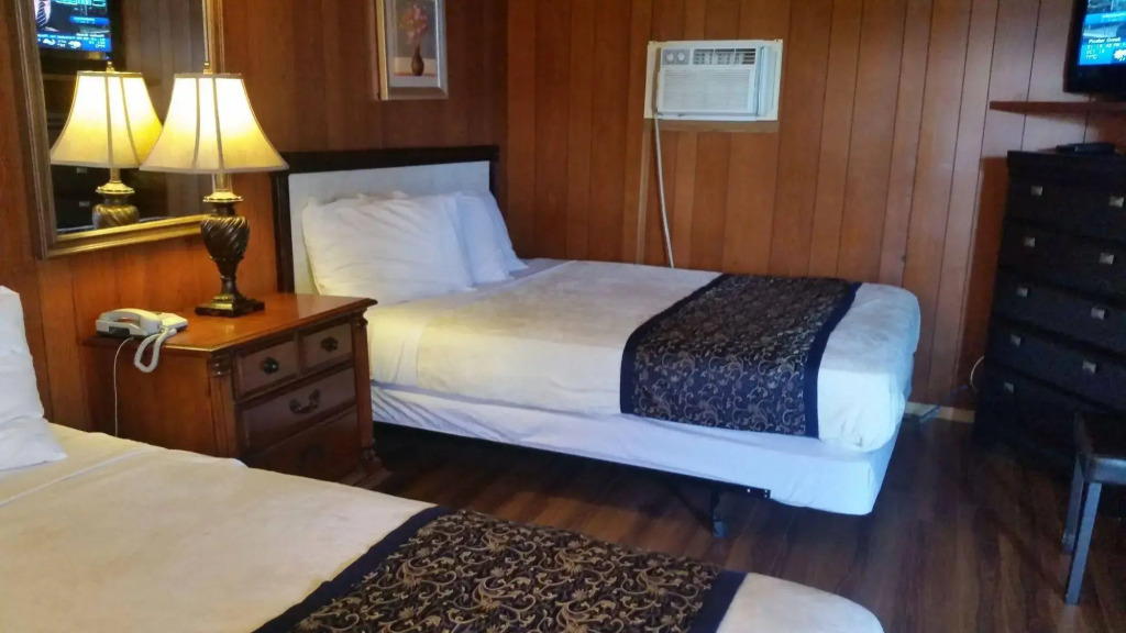 Blue Mountain Motel