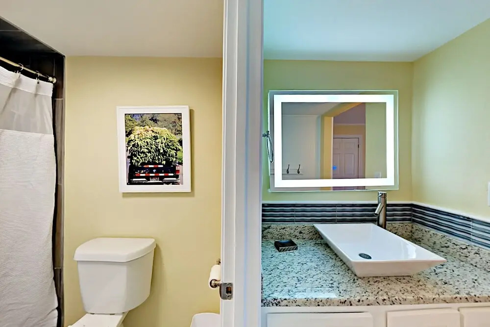 122 Sea Breeze Studio Bedroom 1 Bathroom Condo