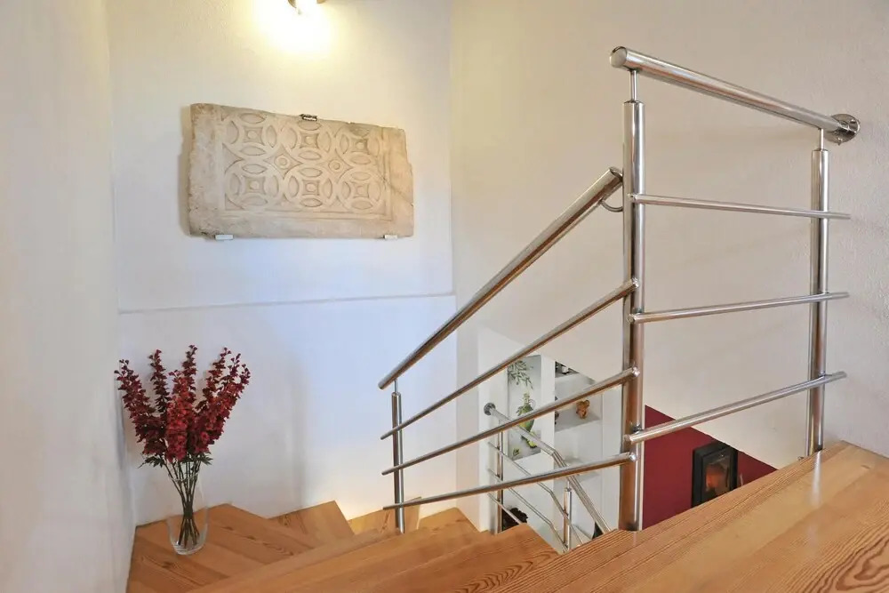 Beautiful Home in Podstrana With Wifi and 3 Bedrooms