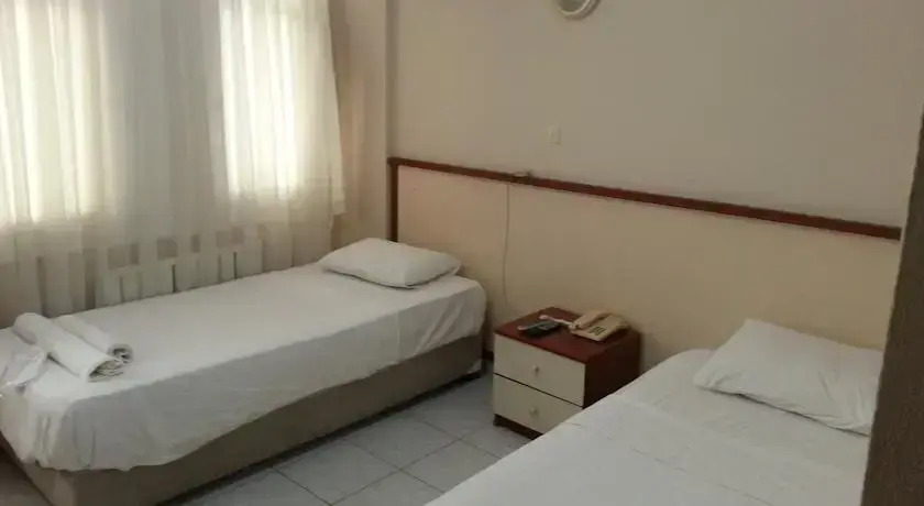 Cahit Han Hotel