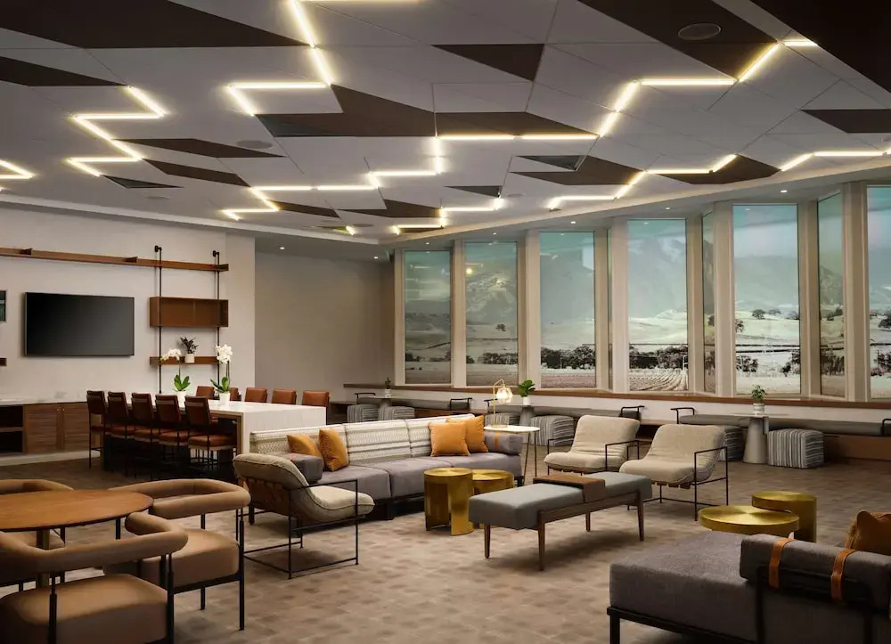Wyndham Irvine-Orange County Airport
