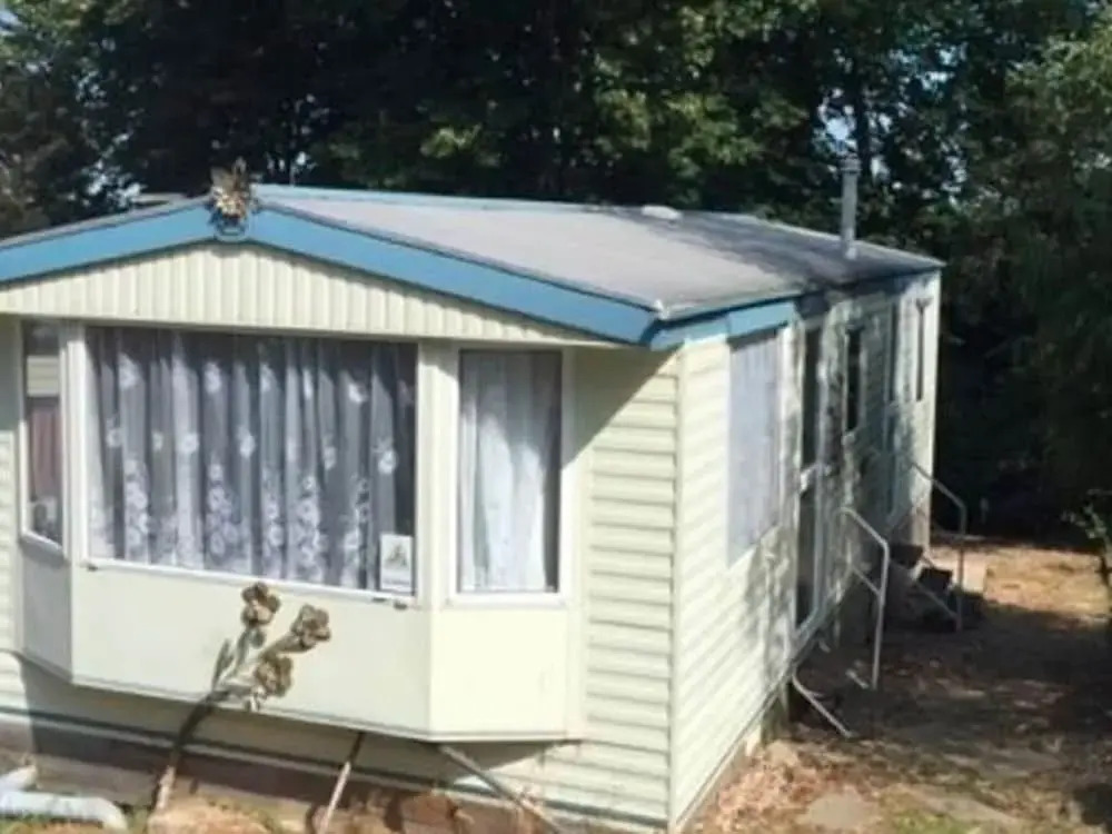 Spacious Holiday Home in Hastings Near Sea