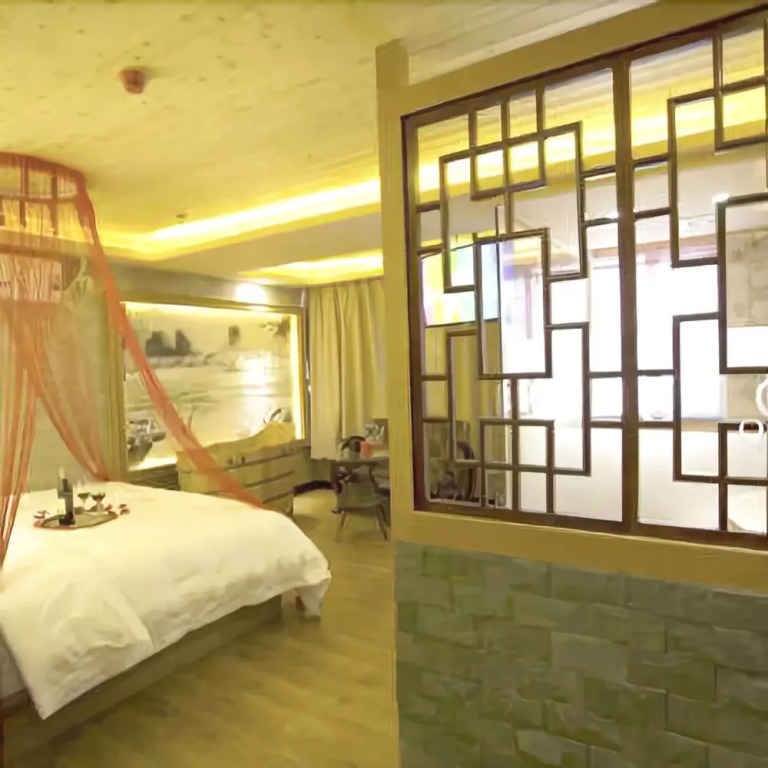 Zuiai Theme Hotel