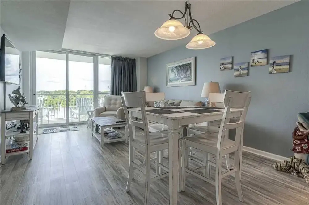 Harbourgate Marina #624 - 2 Br Condo