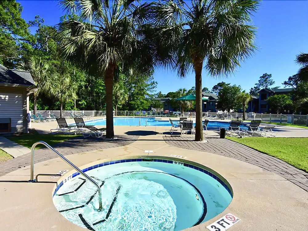#57C True Blue - 3 Br condo by RedAwning
