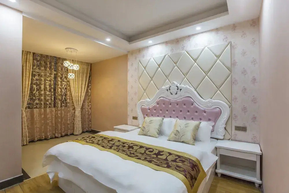 Tianrui  Xingyu Fashion Hotel