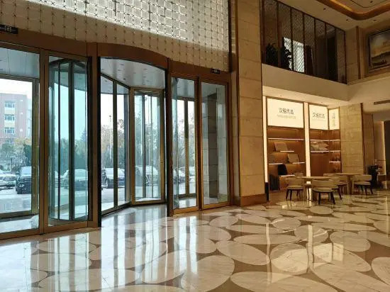 Jincheng Imperial Crown Hotel
