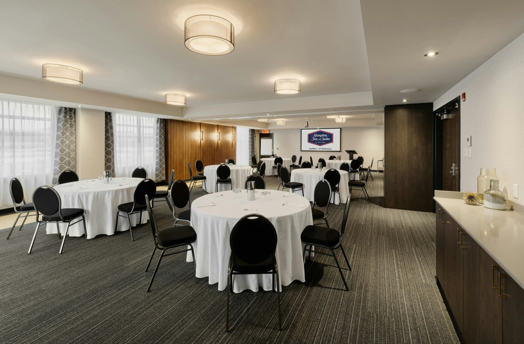Hampton Inn & Suites by Hilton Quebec City Levis