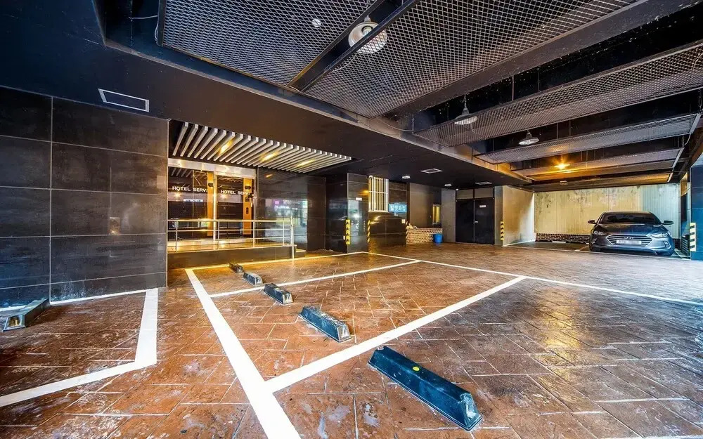 Jinju Hotel Servi
