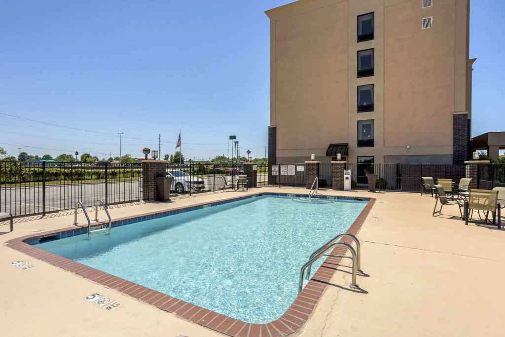 Best Western Plus- Jonesboro