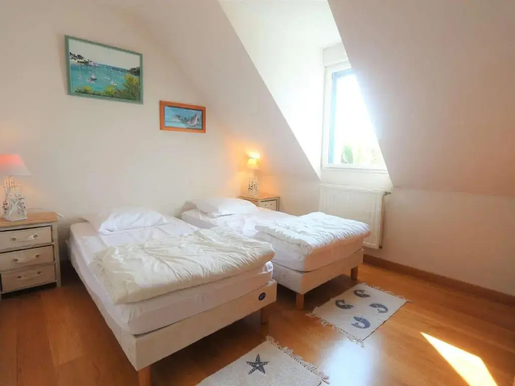 Maison Fouesnant, 4 pièces, 6 personnes - FR-1-481-108
