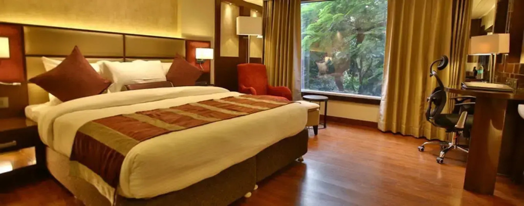 Regenta Central the Crystal Kanpur