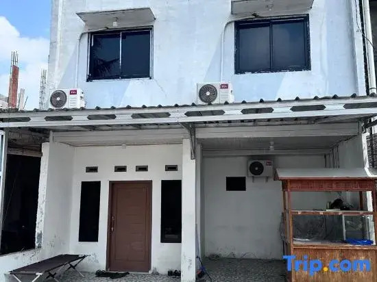 Hotel O Mamanu Sukadamai Residence