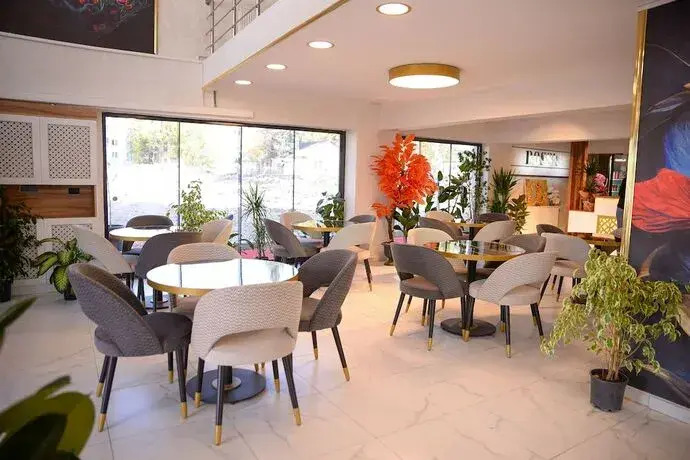 Bosss Business Suite Hotel