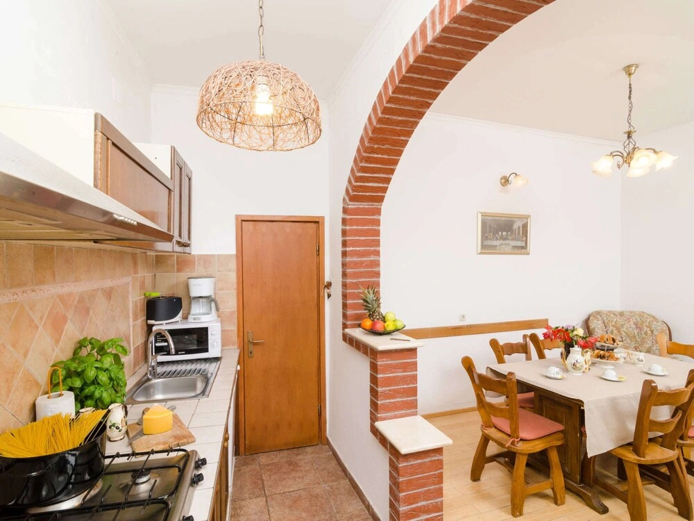 Authentic Villa With Private Pool,hot Tub,covered Terraces,panoramic View, Wi-fi