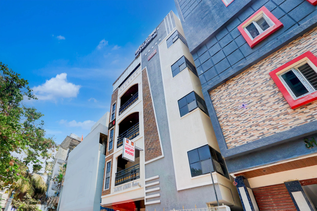Super Collection O Sri Balaji Luxury rooms