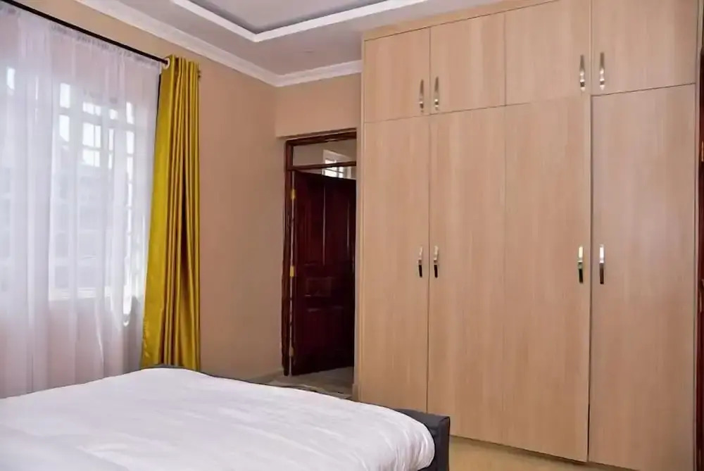 Lux Suites comfy Homestays Nakuru