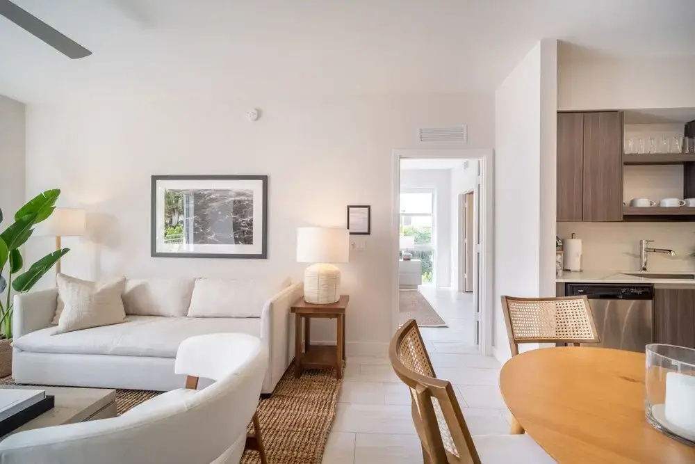 Chic Apartments in the heart of Dadeland