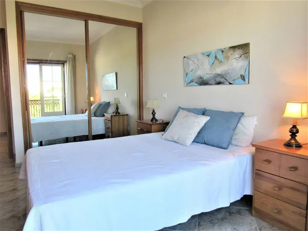 Albufeira Central Apartment 2 Rooms, Wifi, Pool
