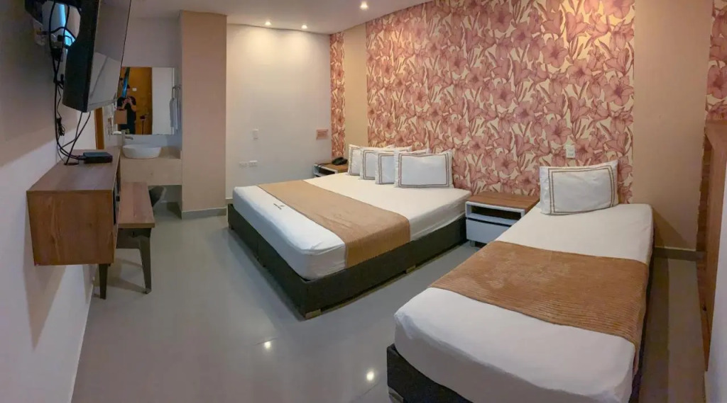 Infinity Hotel