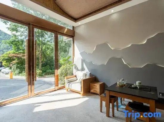 Sanqingshan Meditation Chenyin B&B (Eastern Jinsha Cableway Branch)